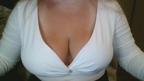 Maria Love online show from February 3, 4:32 am