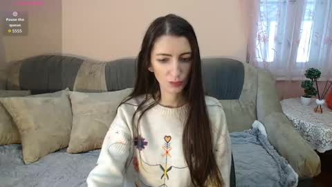 Enna Kim online show from January 18, 12:01 pm