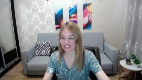 your_crush_12 online show from October 17, 7:11 am