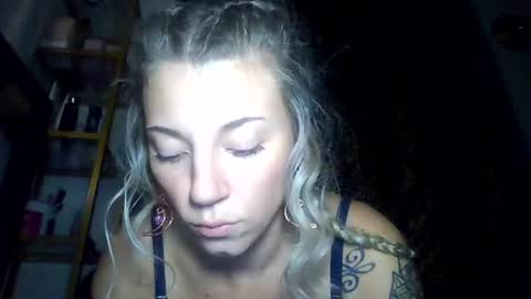 your_fav1 online show from November 27, 4:26 am