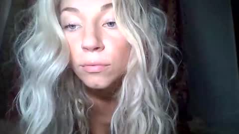 your_fav1 online show from September 15, 10:06 pm