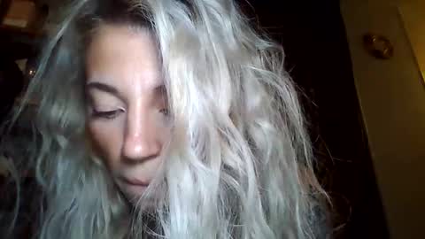 your_fav1 online show from November 15, 6:36 am