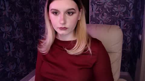 Freya online show from February 20, 2:18 pm