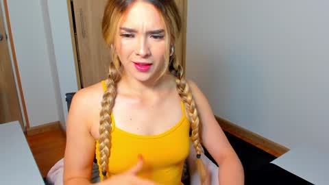 your_little_ online show from January 7, 10:44 am