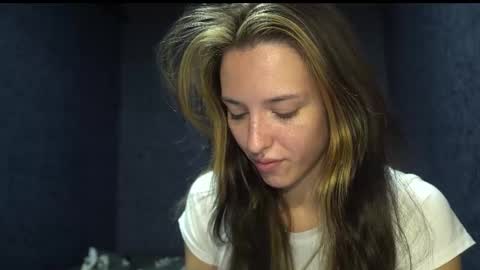 Meri  online show from November 28, 9:40 pm