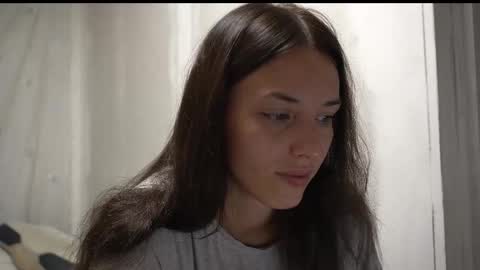 Meri  online show from October 8, 7:40 pm