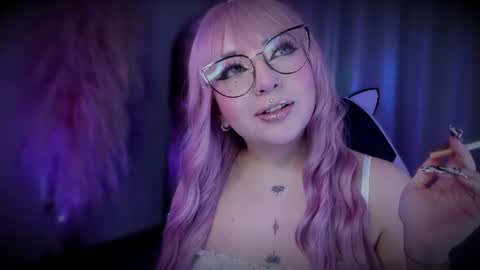 Cami independent model online show from July 20, 11:23 am