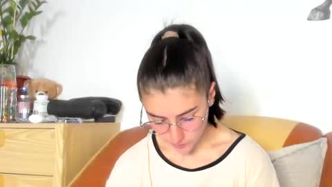 Andrea Your sweet farmer girl online show from February 19, 10:56 am