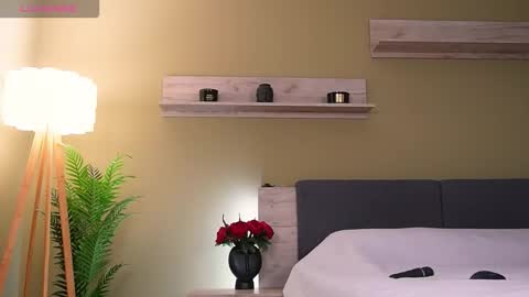 Kira online show from November 20, 1:12 pm