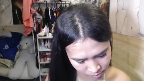 your_twinkletoes18 online show from April 18, 2:58 am