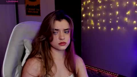 Anikka online show from November 11, 2:47 pm