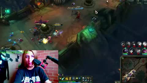 Val Honey online show from June 5, 6:47 pm