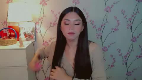 Snapshot of yourdreamgirljane chatting on October 20, 6:33 pm JANE online show from October 20, 6:33 pm