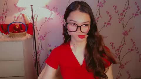 KESHA online show from February 17, 5:36 am