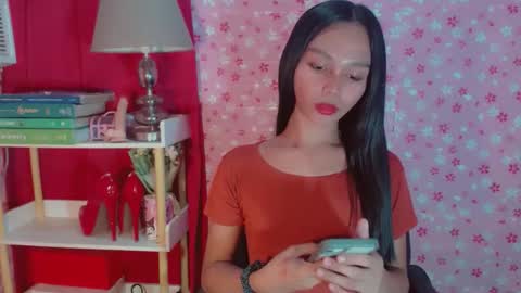 RICCIE MAE online show from November 14, 7:08 am