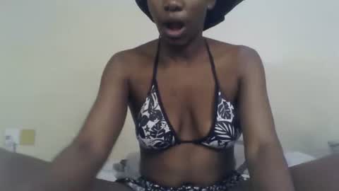 Freaky online show from December 5, 6:31 pm