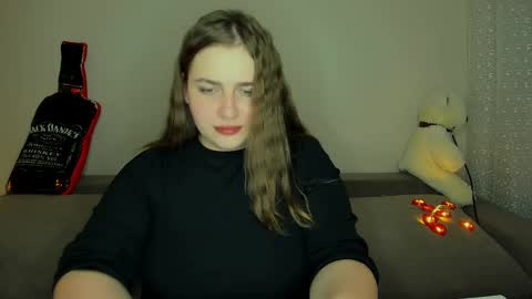 Snapshot of yourgem__ chatting on February 25, 7:38 pm yourgem__ online show from February 25, 7:38 pm