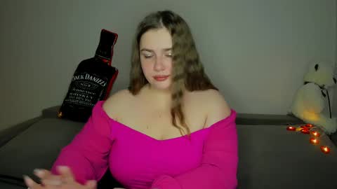 Snapshot of yourgem__ chatting on February 21, 6:59 pm yourgem__ online show from February 21, 6:59 pm