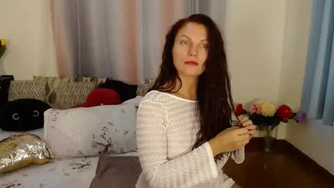 yourmysterycharm online show from March 2, 9:10 am