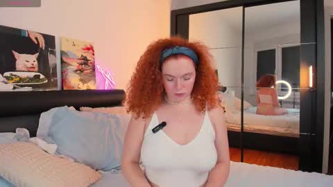 Snapshot of yourpie_ash chatting on October 15, 3:58 pm Ashley online show from October 15, 3:58 pm