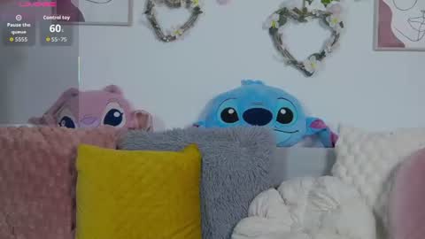 yours_goddess online show from August 6, 8:16 pm