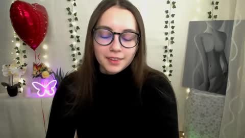 Happy online show from February 19, 6:33 am