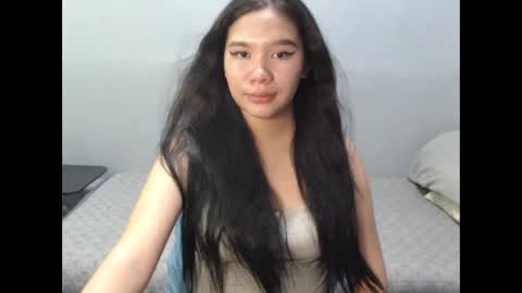 yoursexy_reb online show from January 17, 5:04 am