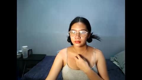 yoursexy_reb online show from February 13, 5:31 am