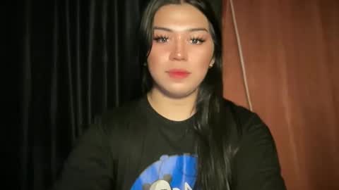 Yanahh online show from February 8, 11:07 pm