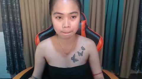 yoursweet_princess online show from March 23, 9:37 am