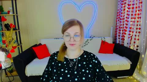 Alice online show from March 22, 9:15 am