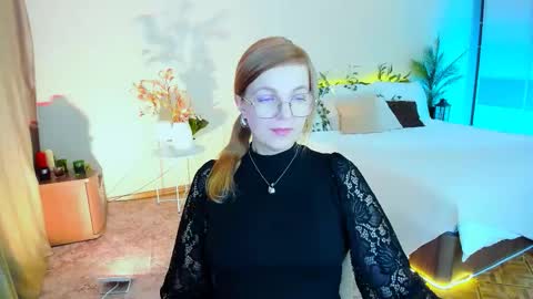 Alice online show from November 19, 10:59 am