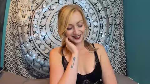 YourVenus00 -Follow my OF online show from November 10, 12:11 pm