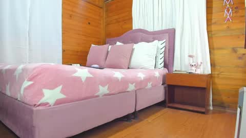 yulexa online show from May 15, 11:29 pm