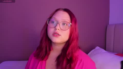 Yuliet online show from October 16, 9:39 pm