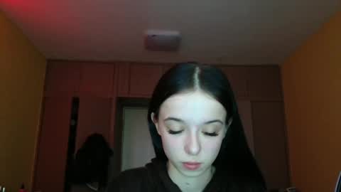 Yuliia online show from April 17, 6:59 am