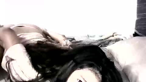 Yullicita online show from November 11, 4:19 am