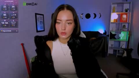 yume_sakura_ online show from October 2, 12:21 pm