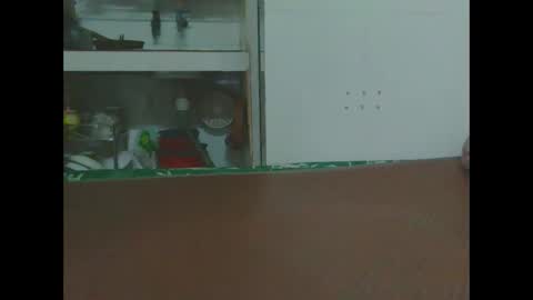 yumi123_ online show from October 11, 3:33 am