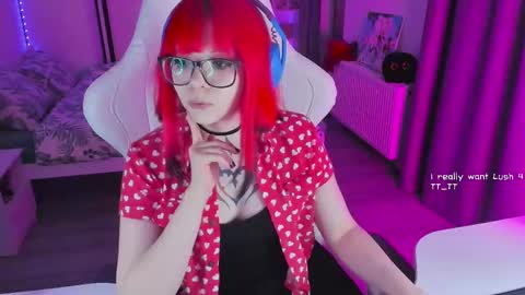 Snapshot of yumi_youkai chatting on February 14, 3:22 am Yumi 3 online show from February 14, 3:22 am