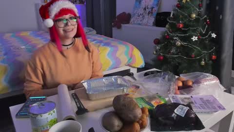 Snapshot of yumi_youkai chatting on December 31, 2:36 pm Yumi 3 online show from December 31, 2:36 pm