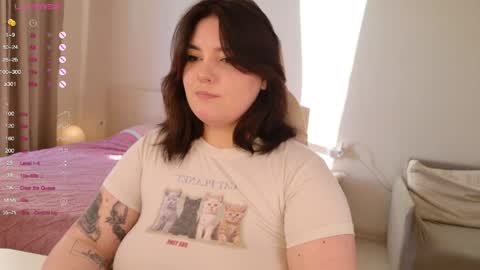 YumemiyaYumi online show from June 4, 3:01 am