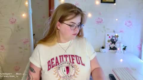 Polly online show from November 29, 12:20 pm