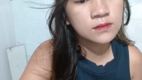 yummy_ass4u online show from June 22, 3:25 am