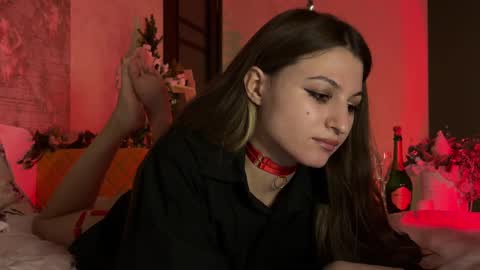 Katherine online show from December 17, 11:16 pm