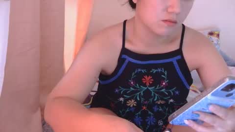 yummyclaya online show from April 6, 4:46 am