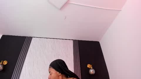 Yummyduo online show from August 4, 11:05 am