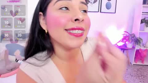 Yunna online show from November 7, 11:27 am