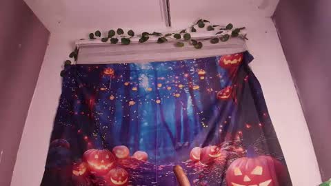 Zoe  online show from October 19, 3:41 am