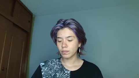 Snapshot of zafira_raven chatting on October 26, 11:22 pm zafira_raven online show from October 26, 11:22 pm